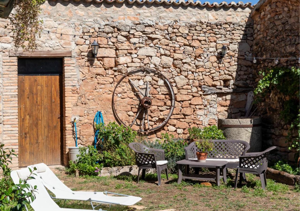 Masia Aubareda San Martín de Tous Exterior foto